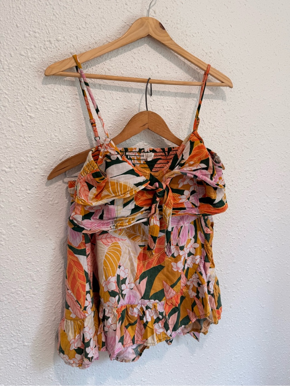 Aries pink orange linen Hawaiian floral coconut girl skirt and halter top set M